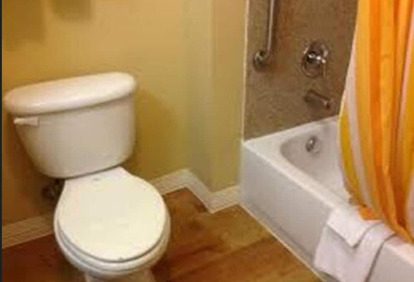 带大床的复式套间, La Quinta By Wyndham Waxahachie