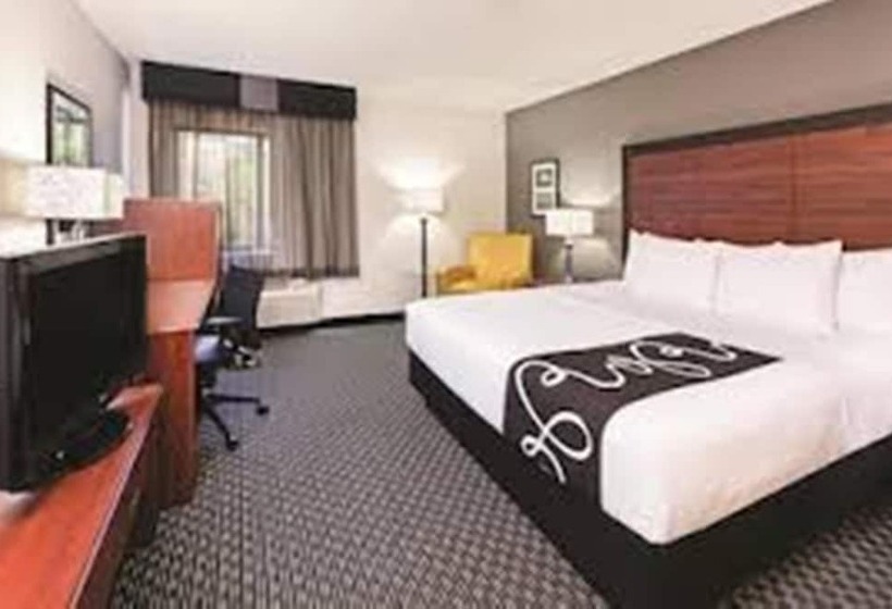 带大床的复式套间, La Quinta By Wyndham Waxahachie