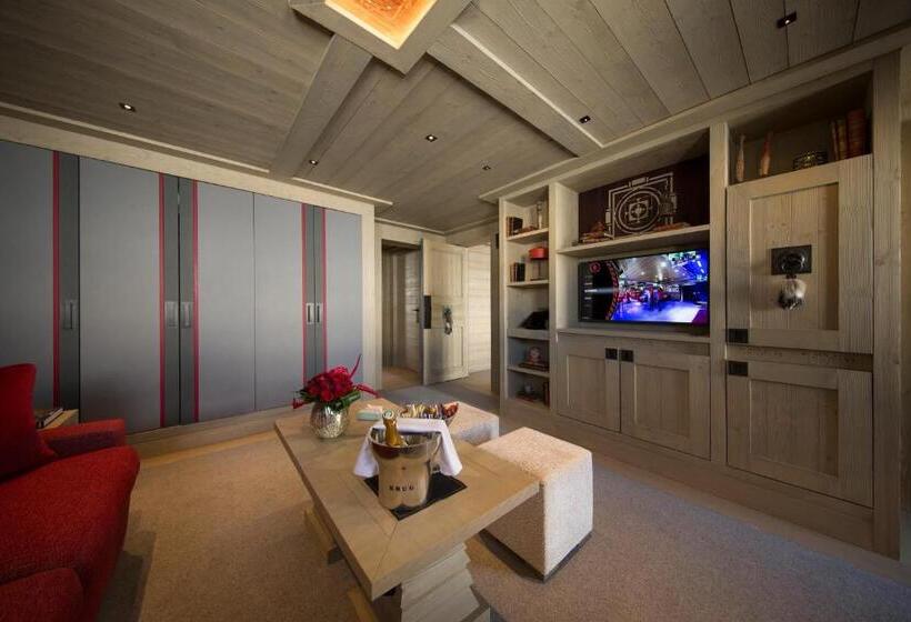 جناح, Le K2 Altitude