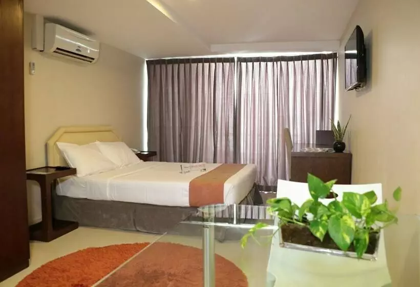 استودیوی استاندارد, Legallery Suites