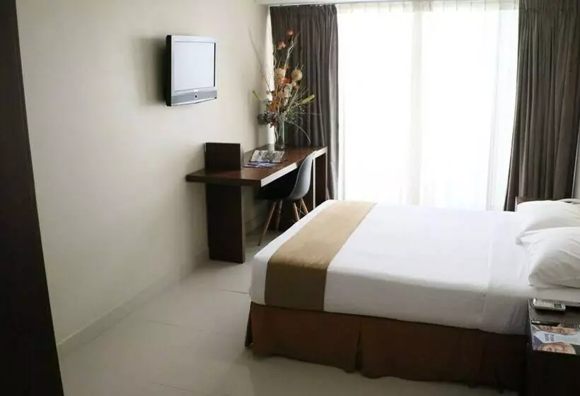 استودیوی استاندارد, Legallery Suites