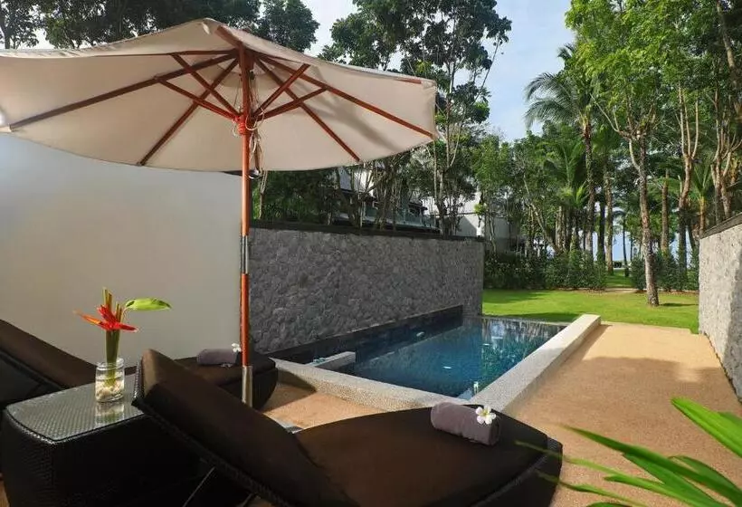 テラス付きスタンダードルーム, Natai Beach Resort