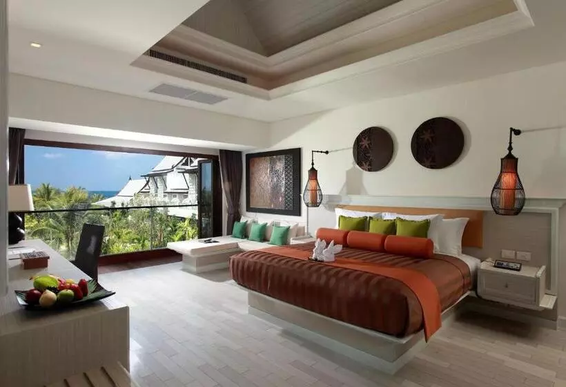 デラックススイート, Natai Beach Resort
