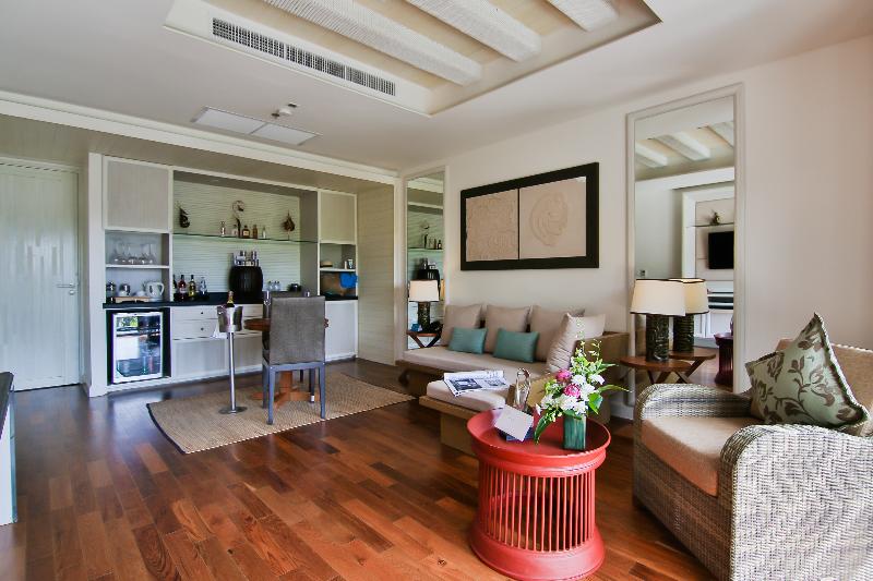 Номер Deluxe, Natai Beach Resort