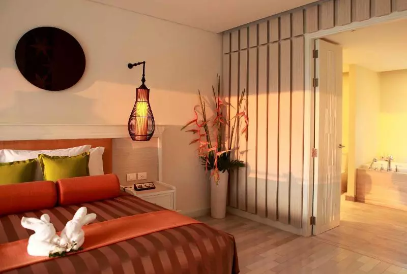 デラックスルーム, Natai Beach Resort
