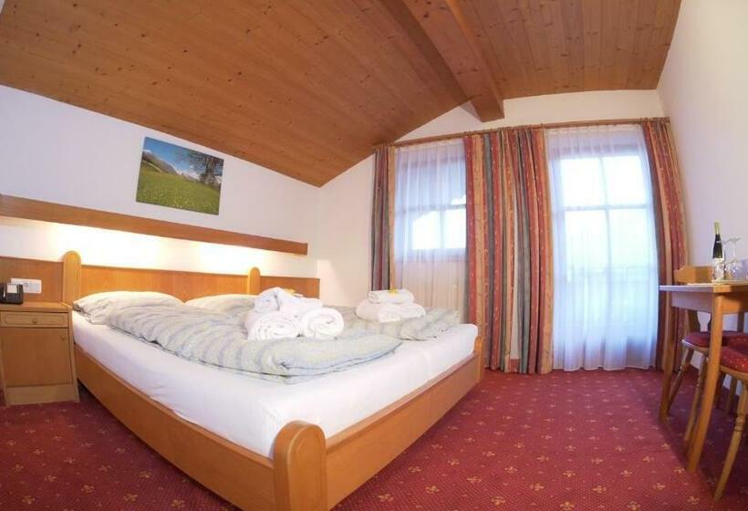 スタンダードルーム, Pension Traube