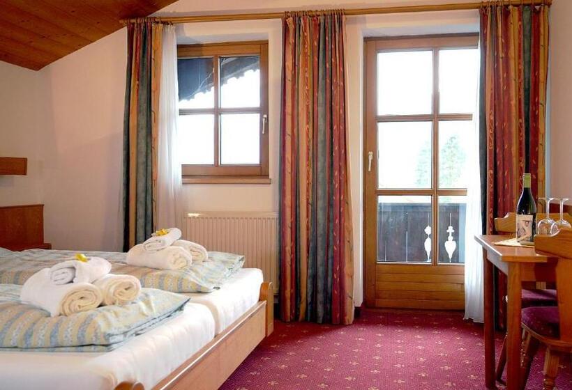 غرفة قياسية, Pension Traube