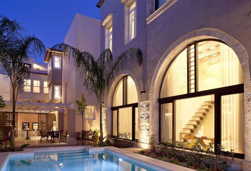 Люкс Вид на Бассейн, Rimondi Boutique Hotel   Small Luxury Hotels Of The World