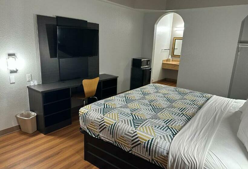 带大床的标准间, Motel 6 Alvarado Tx