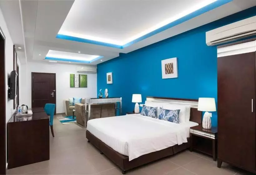 سوییت لوکس, Al Hail Waves Hotel Managed By Centara