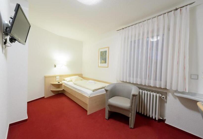 标准间, Am Schlossberg