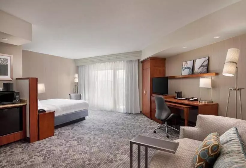 キングサイズベッドのジュニアスイート, Courtyard By Marriott Dallas Allen At Allen Event Center