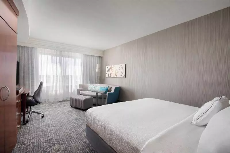 キングサイズベッドのスタンダードルーム, Courtyard By Marriott Dallas Allen At Allen Event Center