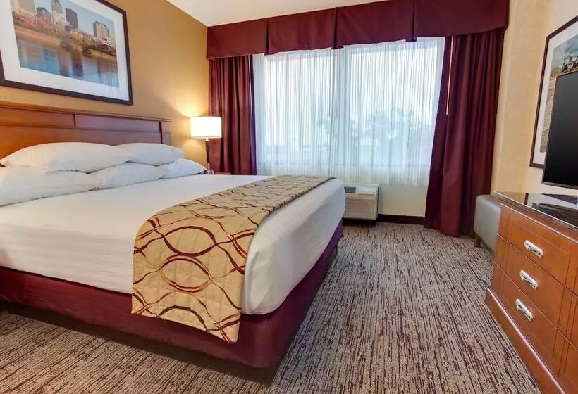 Sviitti, Drury Inn & Suites West Des Moines