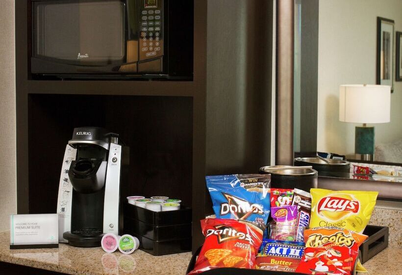 جناح, Embassy Suites Columbus Airport