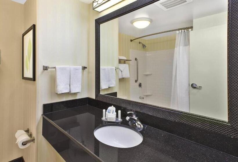 جناح سرير كينج, Fairfield Inn & Suites By Marriott Lexington North