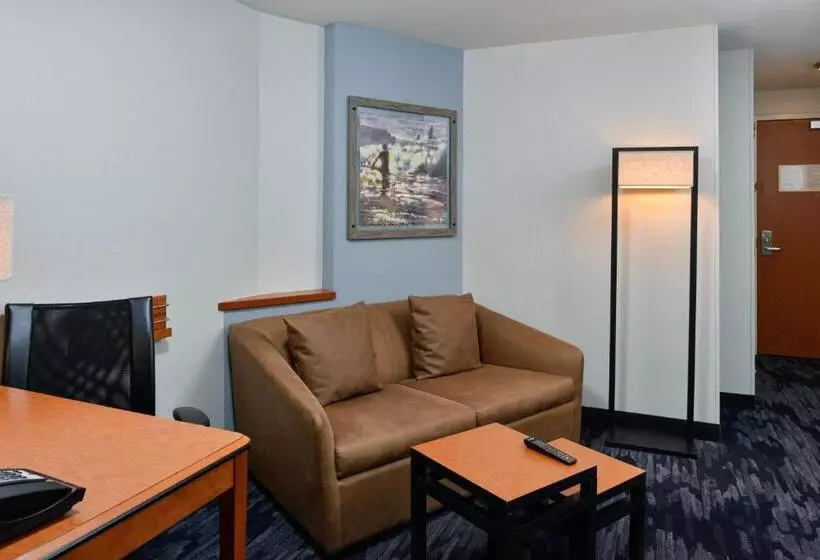 スイート, Fairfield Inn & Suites Santa Cruz Capitola