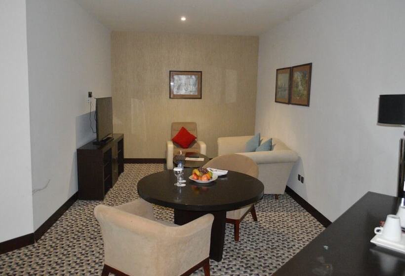 行政套房, Golden Tulip Hail