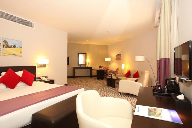 豪华房间, Golden Tulip Hail