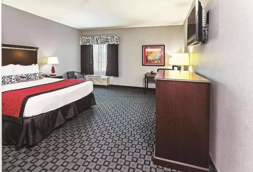 身障者適用キングサイズベッドルーム, La Quinta Inn & Suites By Wyndham Decatur