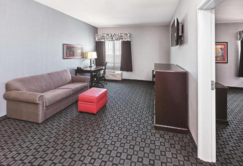 Люкс Кровать Кинг, La Quinta Inn & Suites By Wyndham Decatur