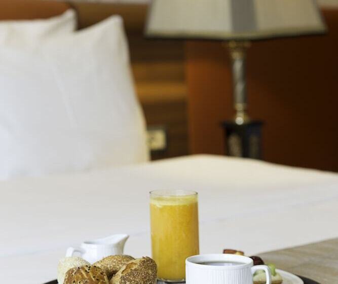 Suite cu Vedere spre Oraş, Ramada Plaza By Wyndham Istanbul Atakoy