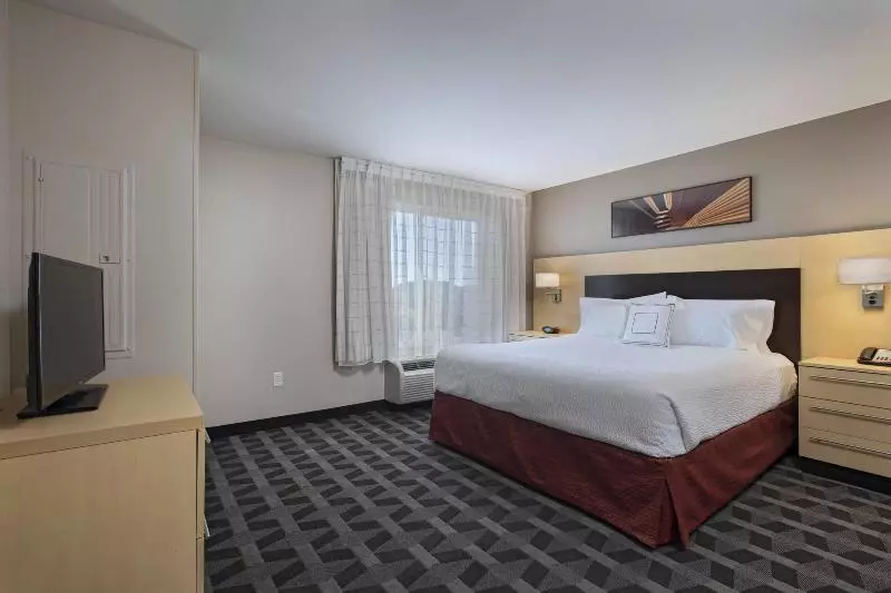 キングサイズベッドのスイートルーム, Towneplace Suites Fayetteville Cross Creek