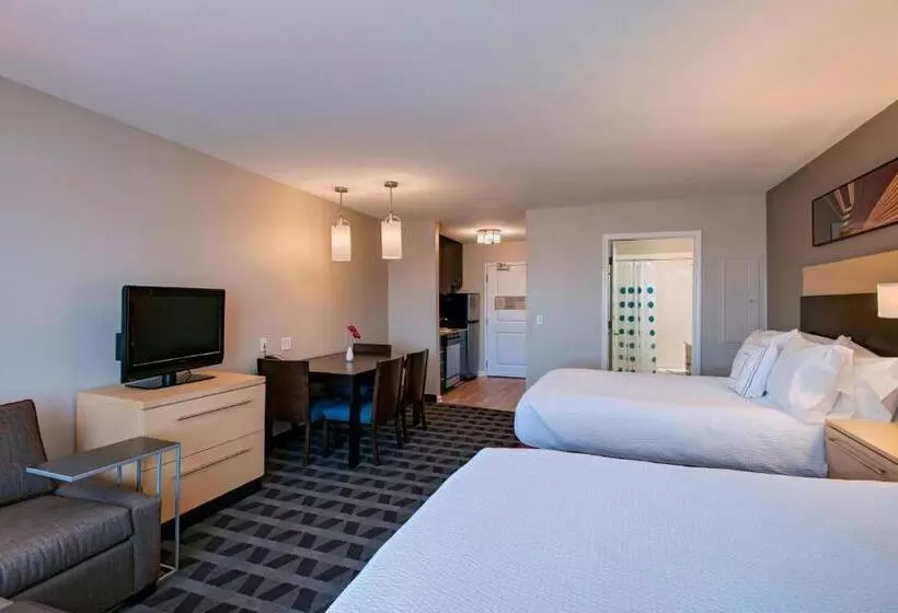 スタンダードスタジオ, Towneplace Suites Fayetteville Cross Creek