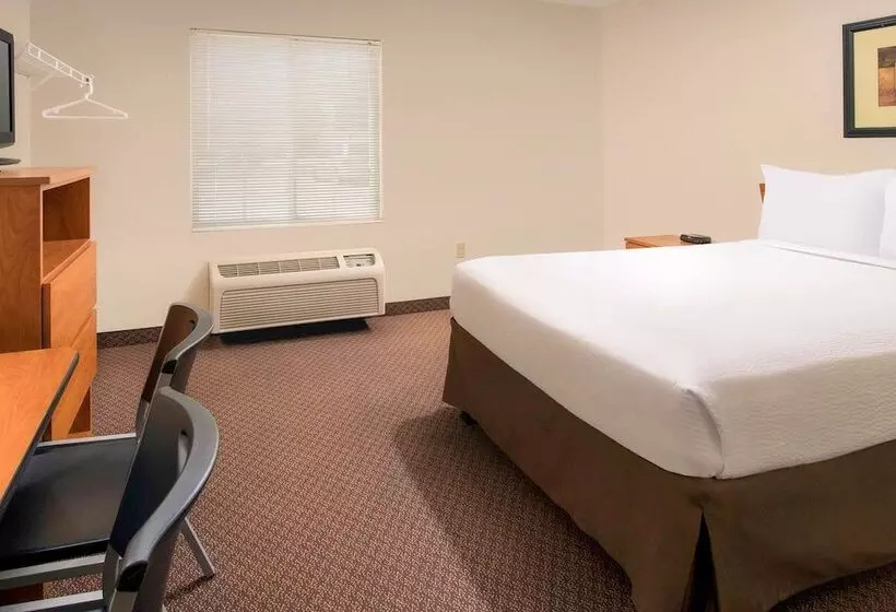 Sviitti Liikuntarajoitteisille, Woodspring Suites Omaha Bellevue, An Extended Stay