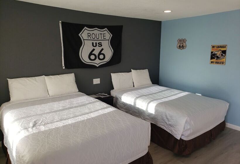 חדר סטנדרט שתי מיטות זוגיות, Deluxe Inn