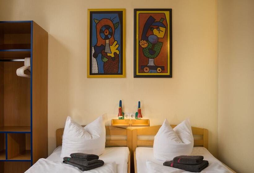 اتاق استاندارد, Acama Hotel & Hostel Kreuzberg