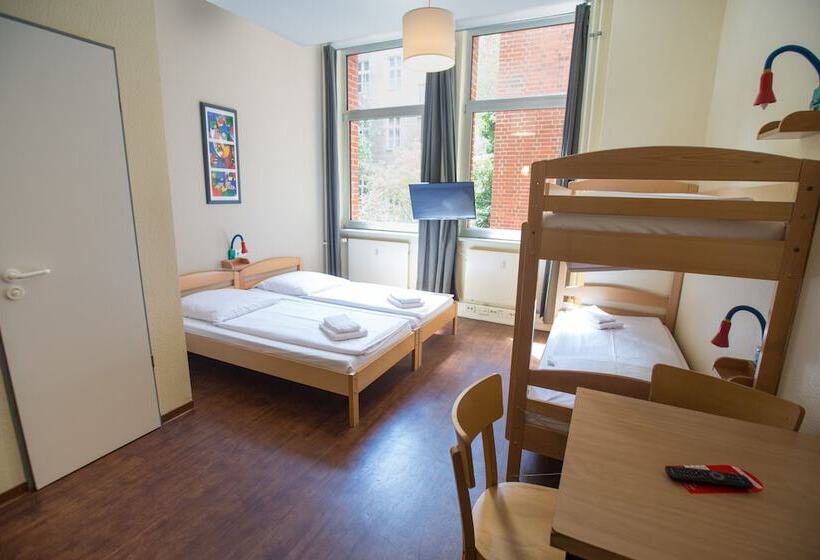 اتاق استاندارد چهار تخته, Acama Hotel & Hostel Kreuzberg