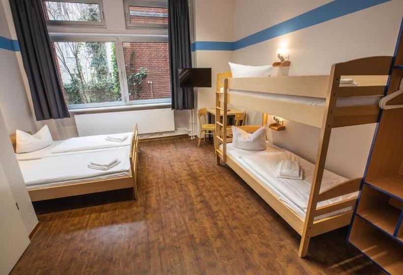 اتاق استاندارد چهار تخته, Acama Hotel & Hostel Kreuzberg