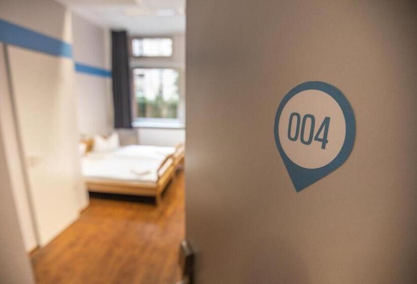 اتاق استاندارد چهار تخته, Acama Hotel & Hostel Kreuzberg