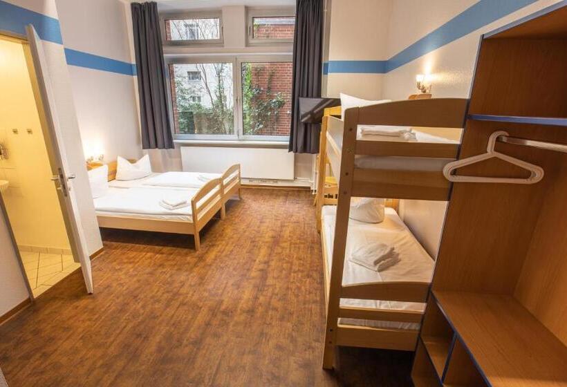 اتاق استاندارد چهار تخته, Acama Hotel & Hostel Kreuzberg