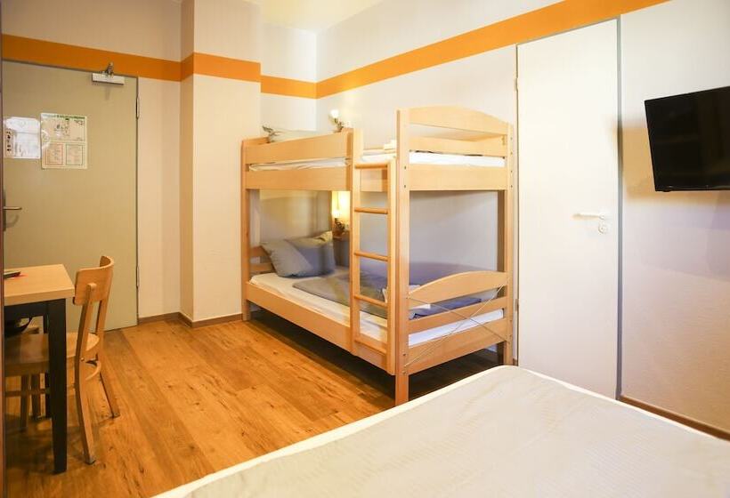 اتاق استاندارد چهار تخته, Acama Hotel & Hostel Kreuzberg