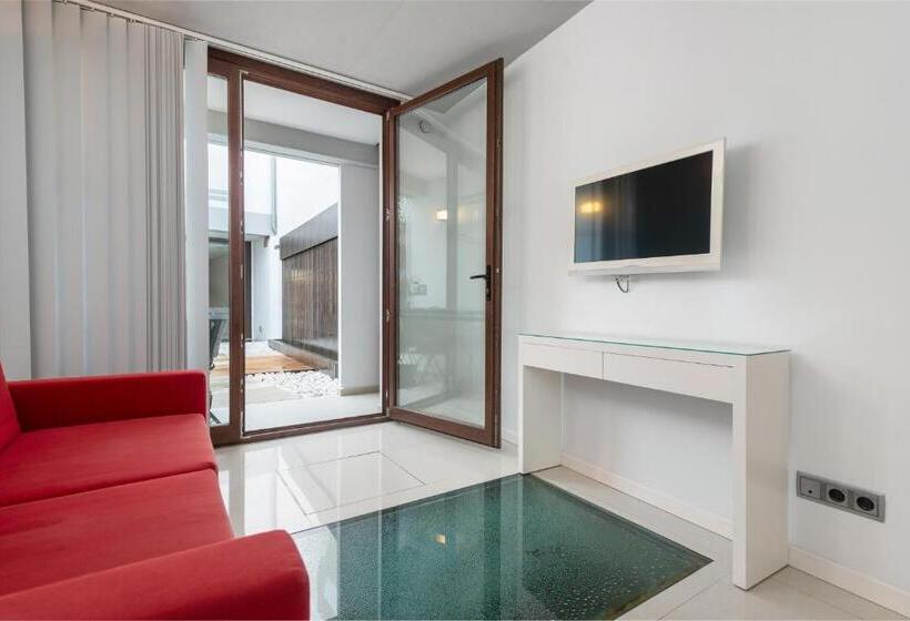 ファミリールーム, Can Vent Boutique