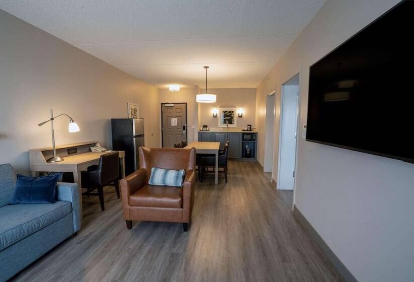 سوییت, Country Inn & Suites By Radisson, State College Penn State Area , Pa