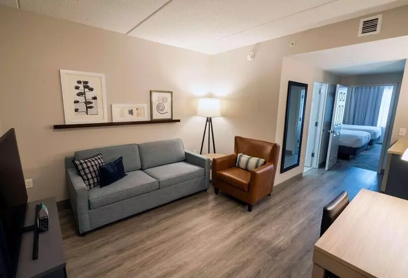 身障者適用スイートルーム, Country Inn & Suites By Radisson, State College Penn State Area , Pa