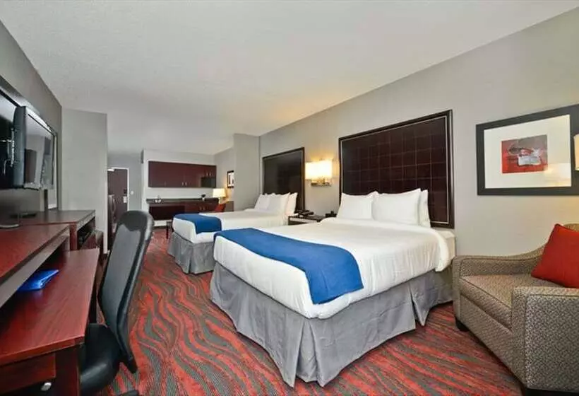 سوییت, Holiday Inn Express & Suites Utica, An Ihg
