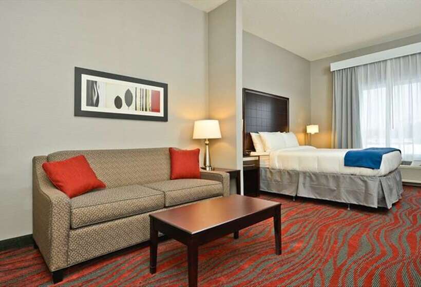 جناح, Holiday Inn Express & Suites Utica, An Ihg