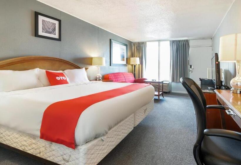 스탠다드 룸 킹사이즈 침대, Howard Johnson Jennings