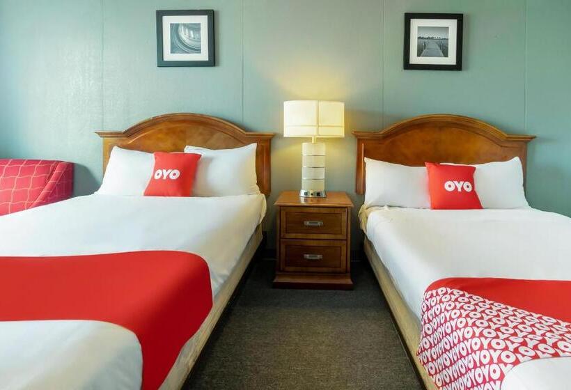 스탠다드 룸 더블 침대 2개, Howard Johnson Jennings