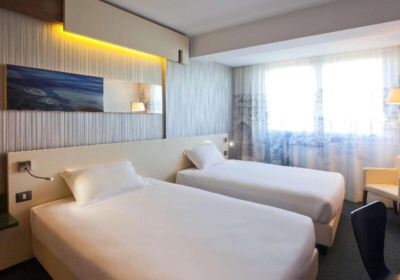 חדר סופריור, Ibis Styles Roma Eur