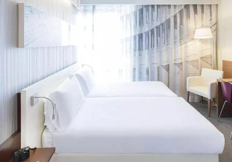 Camera Superiore, Ibis Styles Roma Eur