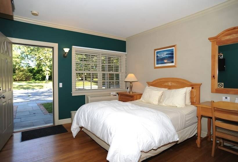 デラックスルーム, Southampton Long Island