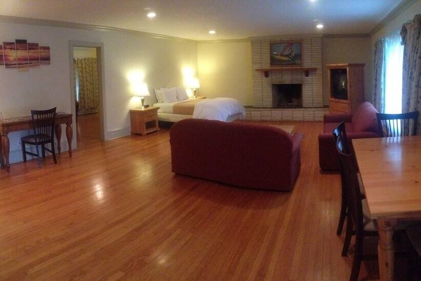 スイート, Southampton Long Island