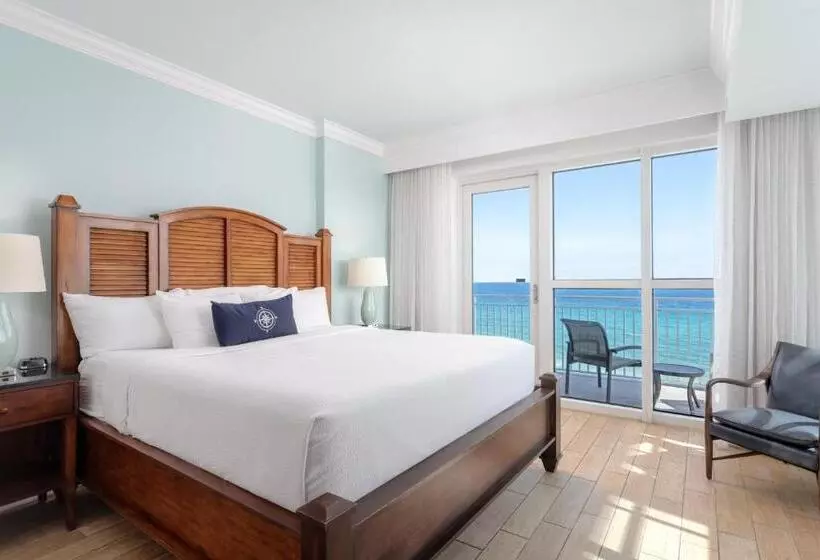 キングサイズベッドのスタンダードルーム, The Pensacola Beach Resort