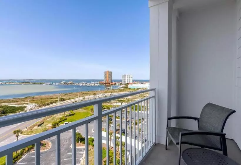 キングサイズベッドのスタンダードルーム, The Pensacola Beach Resort