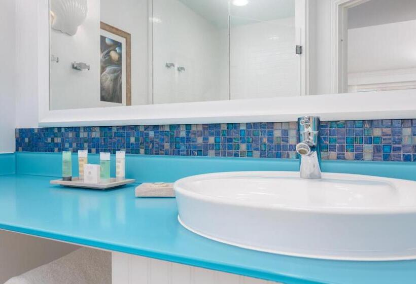 חדר סטנדרט, מיטת קווין, מותאם לאדם עם מוגבלויות, The Pensacola Beach Resort